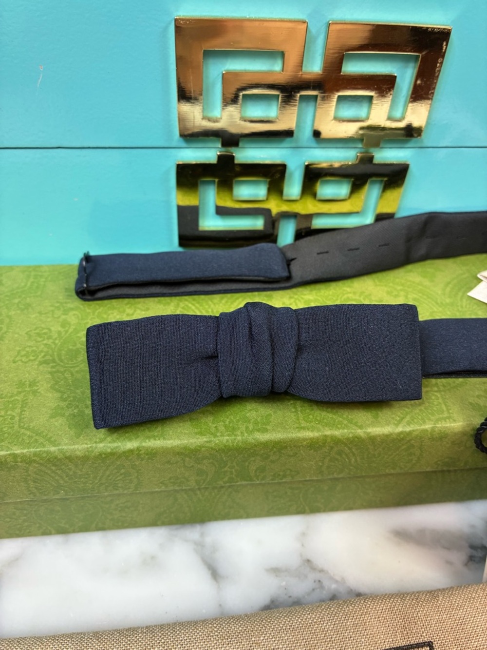Gucci Navy Blue 100% Silk Formal BW Luongo Men’s Bow Tie - NWT & Box - Picture 2 of 6